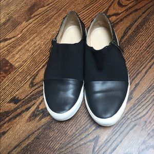 Jacklyn Smith Black Mavia Fashion Sneaker Size 8